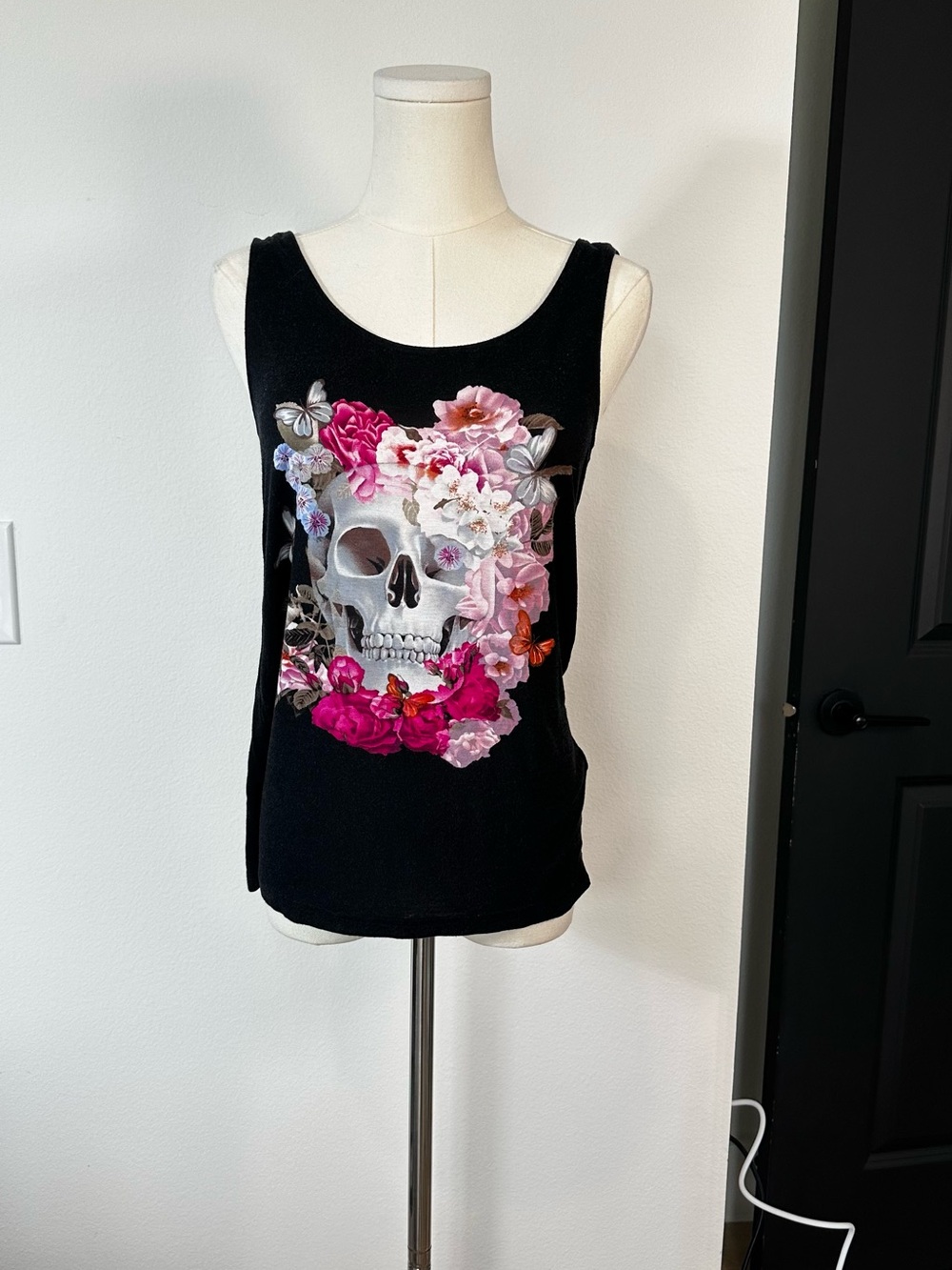 Black Y2K Grunge Emo Floral Skull Print Graphic Tank Top Size 6